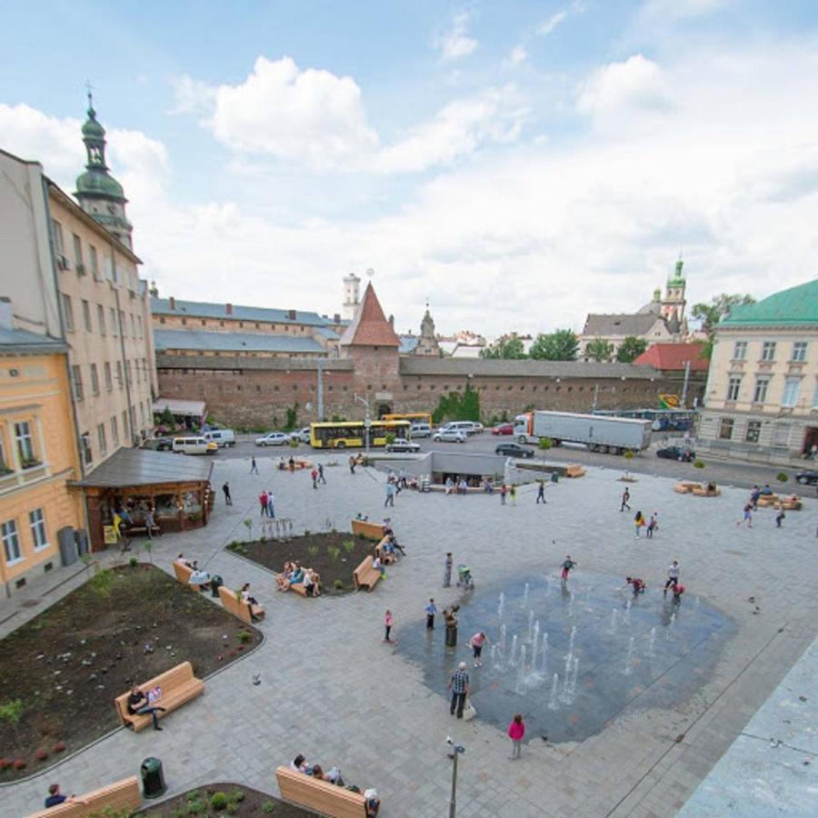 Аpartments In The Center On Mitniy Square Daire Lviv Dış mekan fotoğraf
